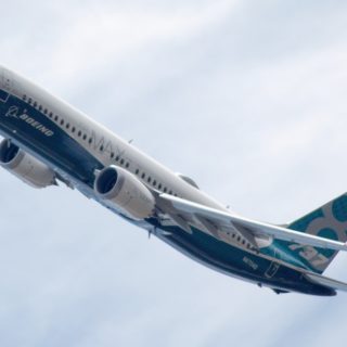 Boeing_737-8_MAX